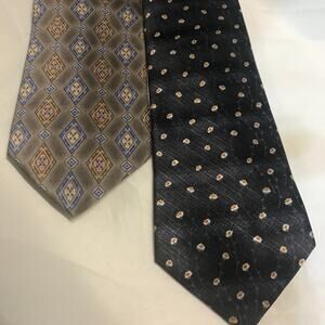 Mens Necktie Lot of 2 Silk Geometric Pattern